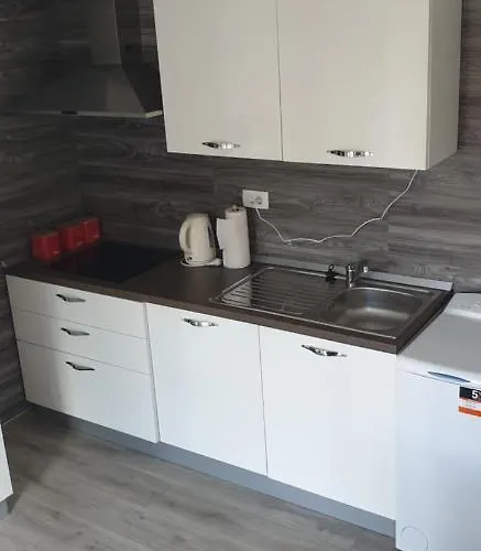 With A View アパート *